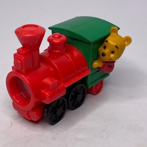 Disney Winnie the Pooh Disneyland großer Donner Berg Zug Metallica 3&quot;lang 2,25 hoch