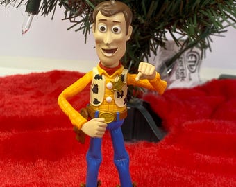 Toy Story Woody-poppenkerstornament 5" hoog