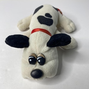 Tonka Cartoon Pound Puppy Newborn 8" Long Stuffed Animal Toy