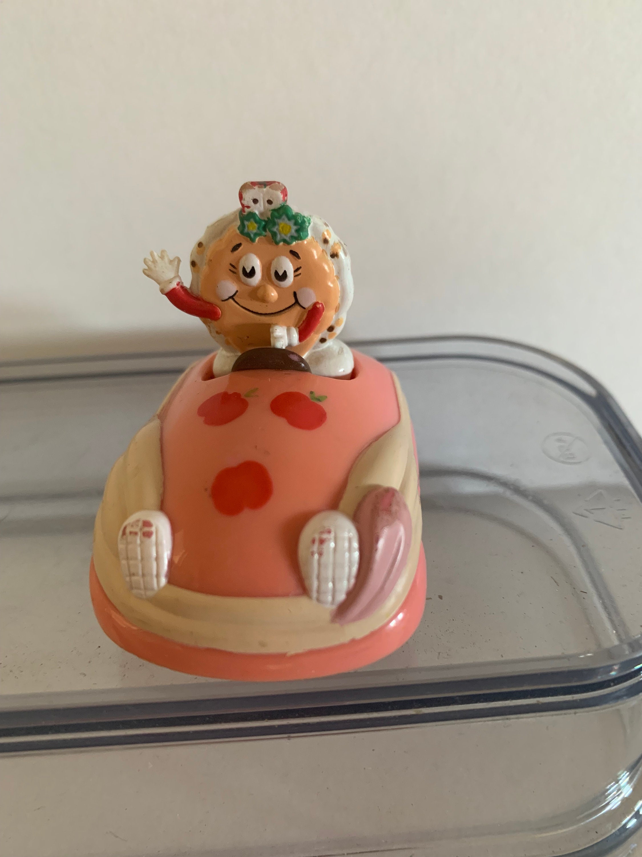 IHOP Pancake Kids in Car Cynthia Cinnamon Apple Toy 3