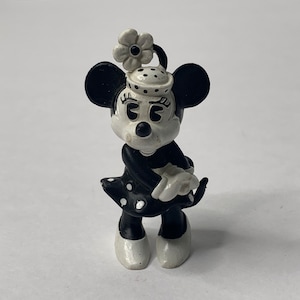 Disney Minnie Mouse Plastic Figurine Cake Topper 2.25&quot; Tall 1984
