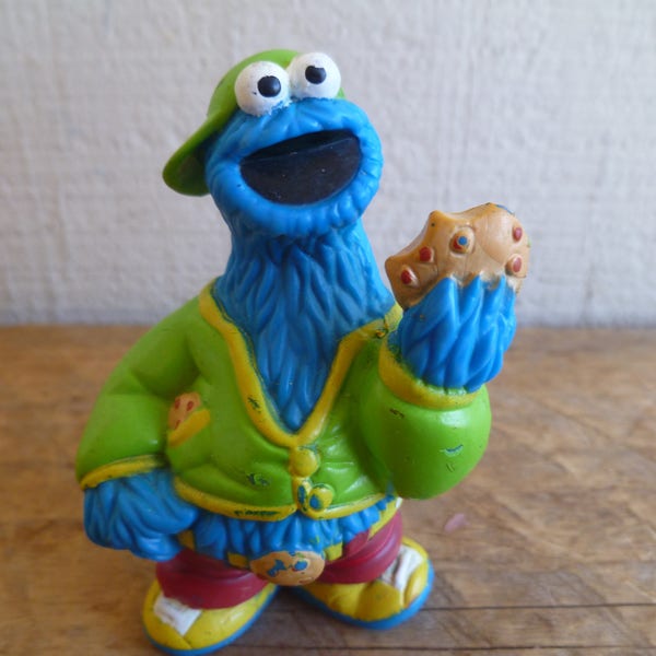 Sesame Street Cookie Monster Miniature PVC Cake Topper 3" Tall