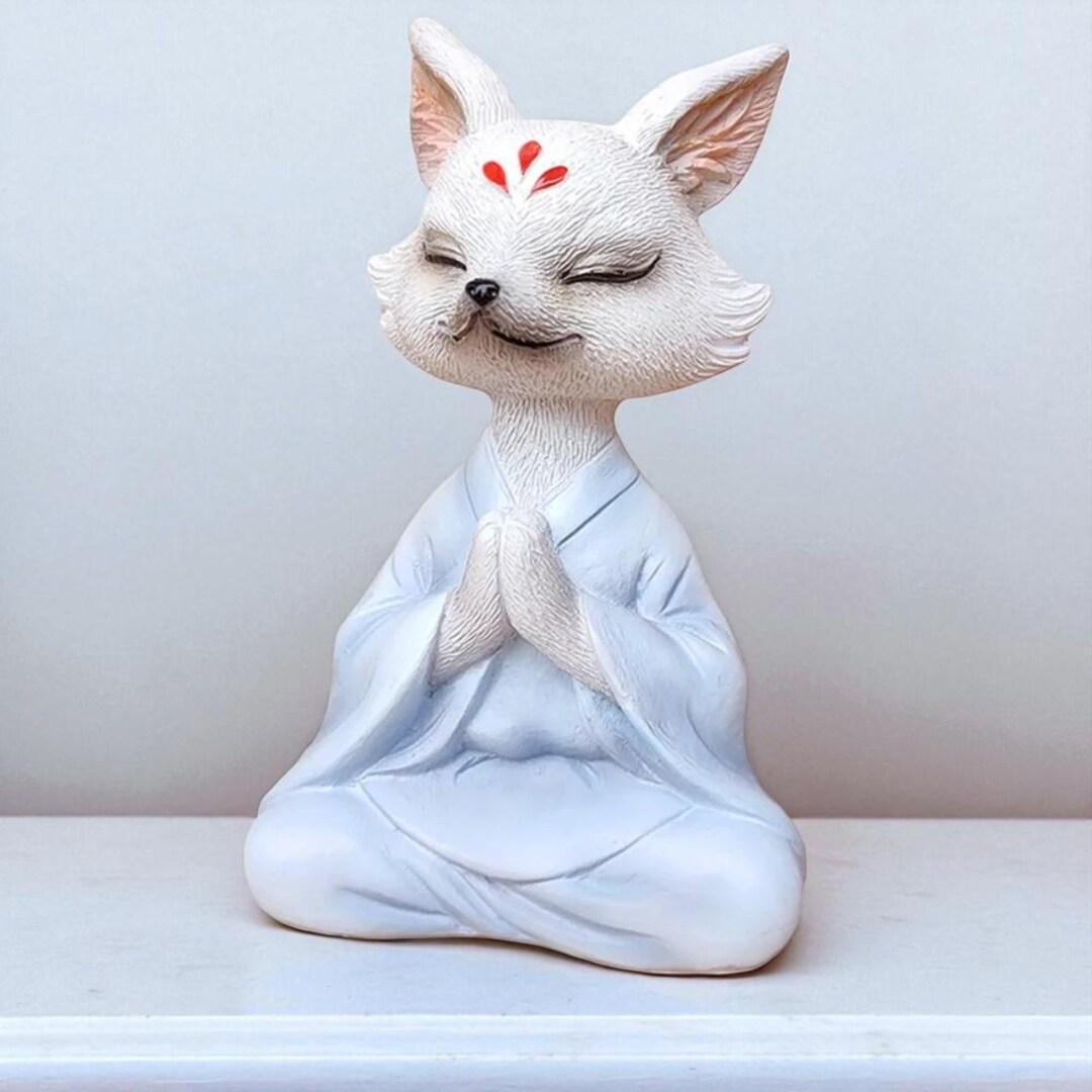 Cute Mini Resin Statue Figurine, Little Garden Ornament, Exquisite ...