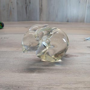 Vintage Art Glass Bunny Rabbit Paperweight Figurine