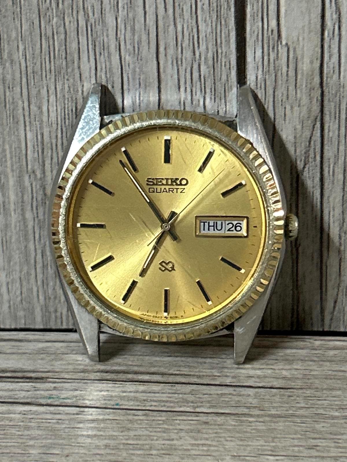 vintage時計SEIKO QUARTZ Classic Seiko Quartz Watch - Vintage Gold Dial - Etsy