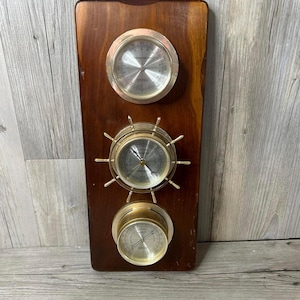 Vintage Weather Station with Thermometer, Hygrometer, and Barometer