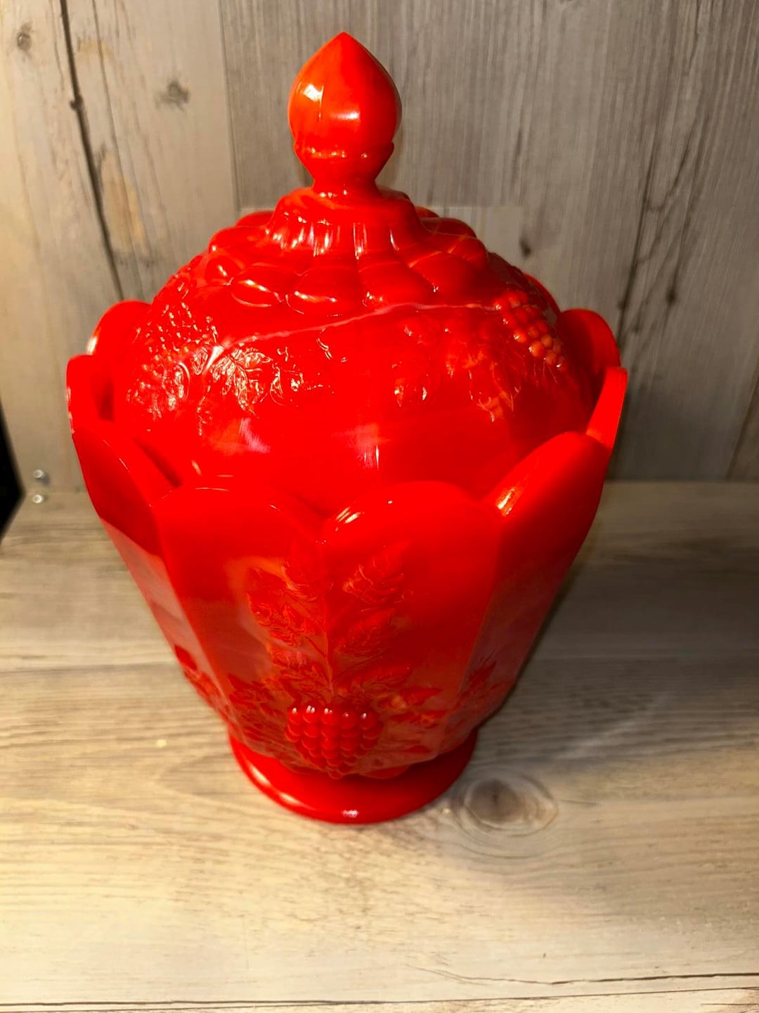 Summit Westmoreland Red & Yellow Slag Glass Cadmium Grapevine