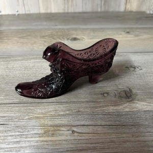 Vintage Fenton Purple Glass High Heel Shoe Figurine