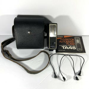 Nissin TA-45 Thyristor Automatic Flash Unit - Vintage Photography Equipment