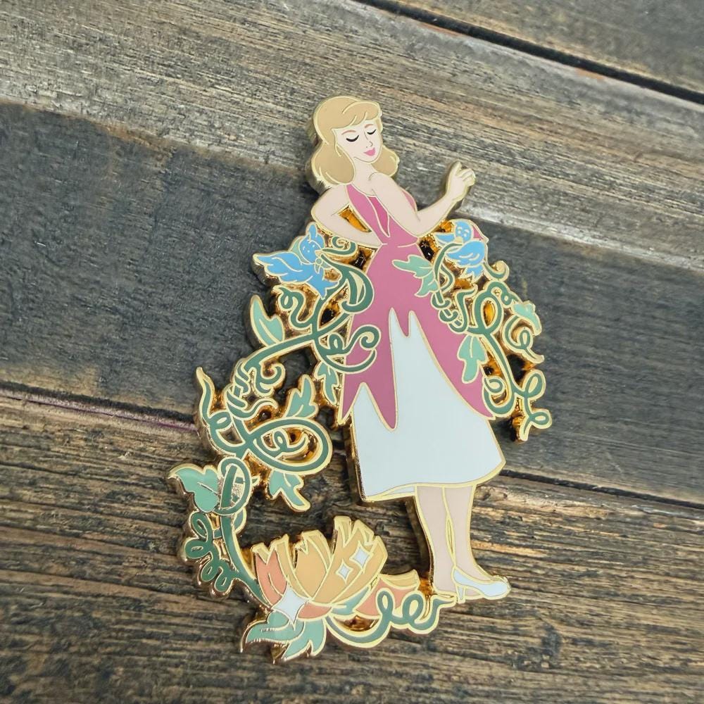 cinderella pink dress ripped Which tattered looks better on Cinderella? : r/disneyprincess Does anyone hate the scene