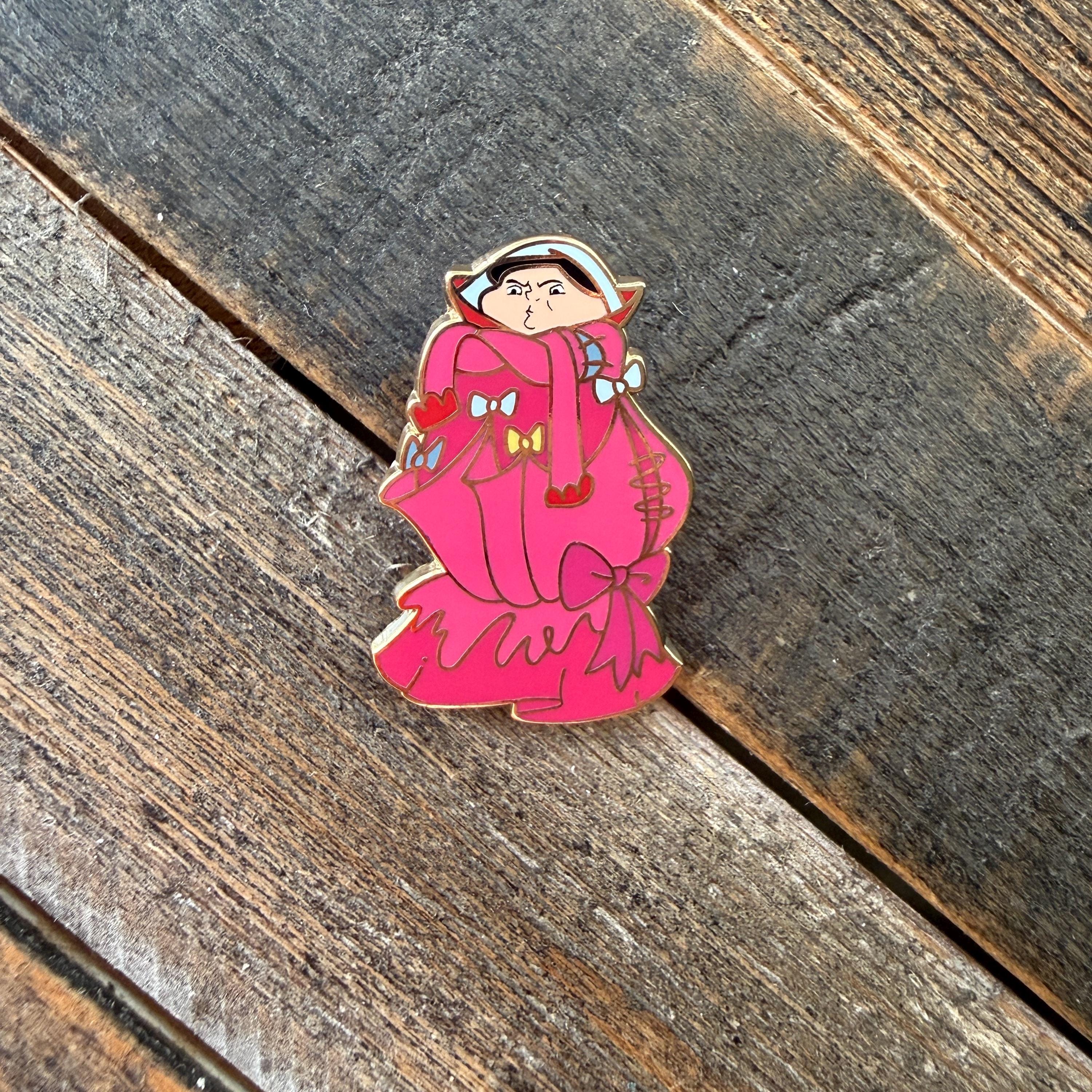 merryweatherさま用商品　2239 Merryweather Badge - Etsy