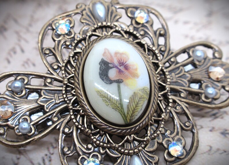 Antique Brass Vintage Victorian Style Medium Floral Cameo Hair Clip Vintage Violet image 2