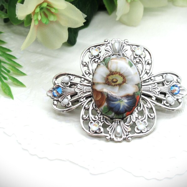 Antique Silver Vintage Victorian Style Medium Floral Cameo Hair Clip in Blue and Ivory White