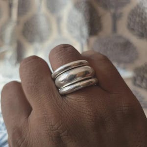 Set di anelli a cupola in argento sterling fatti a mano: anelli a fascia impilabili immagine 2