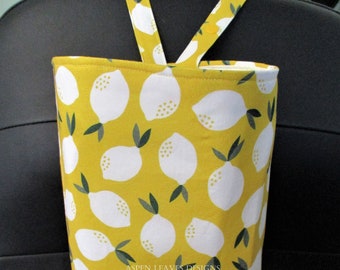 Lemon trash bag - Snap closure - Large white lemons on yellow fabric - 10x8x5 - Handmade