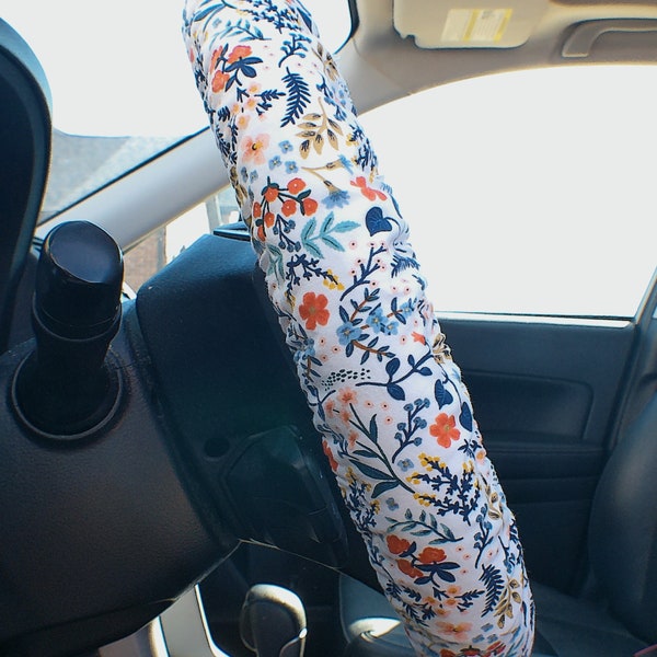 Wildwood Metallic steering wheel cover- Full grip fabric inside  - Flowers on cream fabric