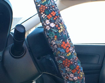 Wildflowers on black steering wheel cover -  Full grip fabric inside - Small floral on black fabric