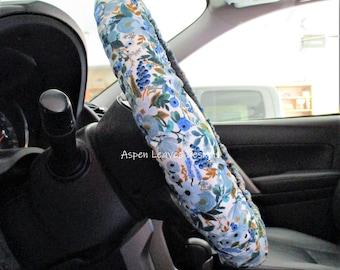 Petite Garden party steering wheel cover -  Full grip fabric inside - Blue and dark blue flowers on cream fabric