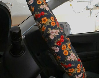 Floral steering wheel cover - Full grip fabric inside - Red, white and orange flowers on black - Handmade