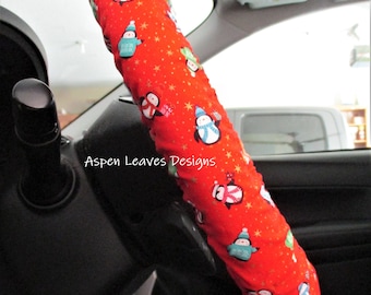 Penguin Steering wheel cover -  Full grip fabric inside - Penguins with Christmas gifts on red fabric - Handmade