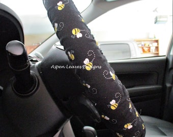 Bees steering wheel cover -  Full grip fabric inside -Yellow bees on black fabric - Handmade