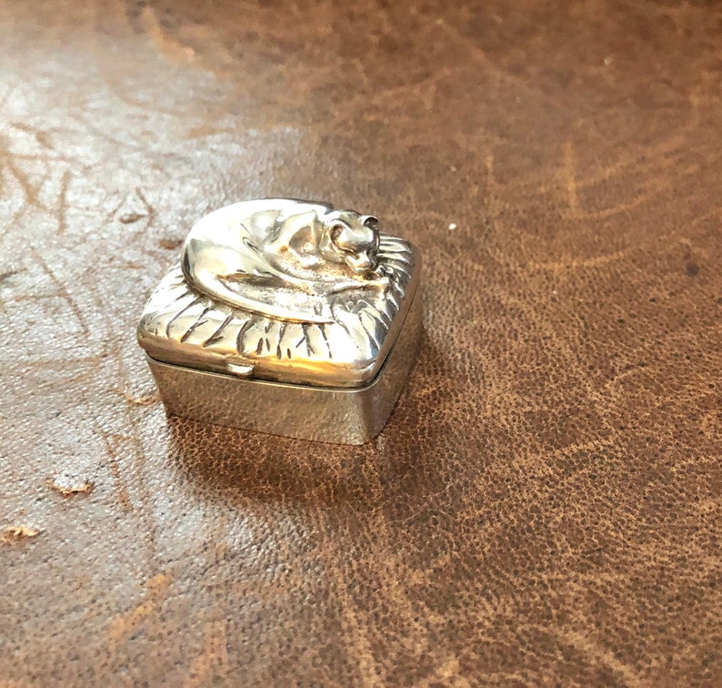 Vintage Silver Cat on a Pillow Pill Box