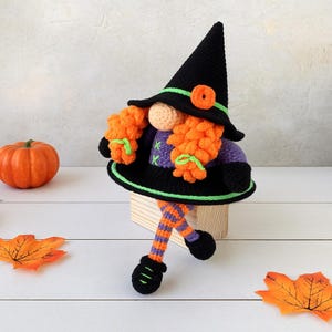 Halloween-gehaakt kabouterpatroon: geen-naaiheksenpop DIY (pdf-patroon)