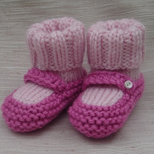 Hand knit baby booties - Mary Jane Booties