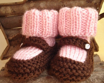 Hand knit baby booties - Mary Jane Booties