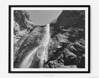 Dolny Wodospad Yosemite, w Parku Narodowym Yosemite, czarno-biały wydruk artystyczny, lato, Kalifornia, sztuka wdzięczności