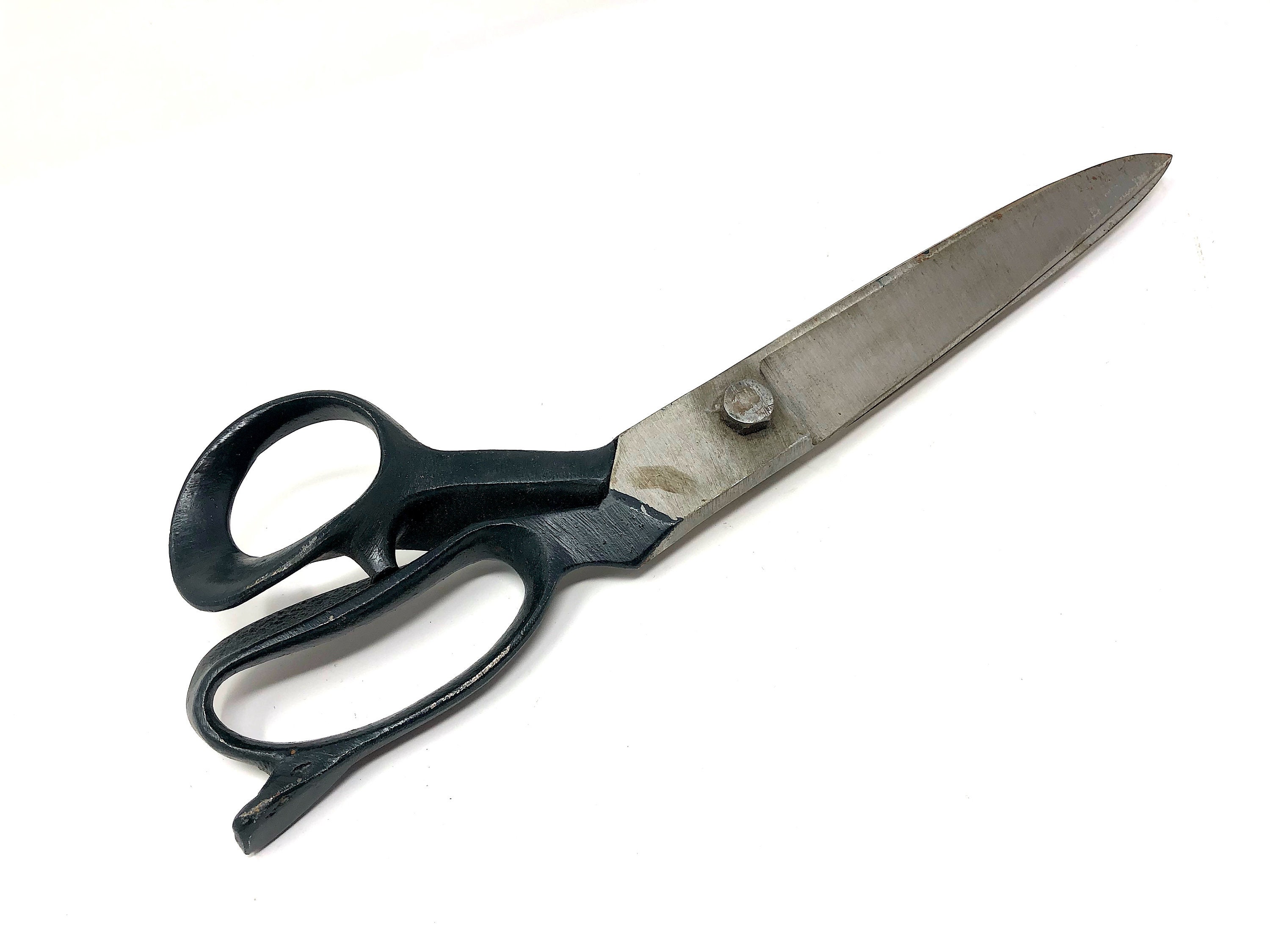 Really big scissors that I need to mount