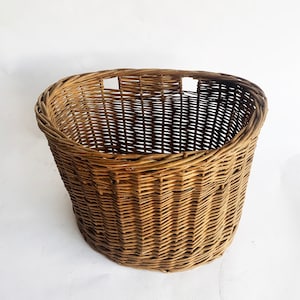 Small Vintage Wicker Bike Basket ... Petite Bicycle Basket, Rattan Bike Accessory, Country Cottage, Farmhouse Modern Woven Biking Storage
