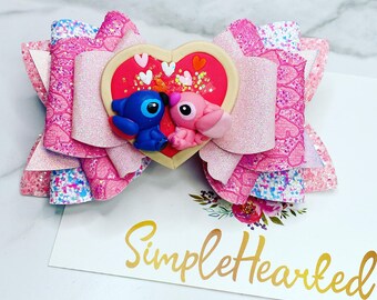 Alien Pet Dog Girl Hair Bow, Girl Hair Accessory, Girl Birthday Hair bow, Glitter Bow, Handmade Clay Centerpiece