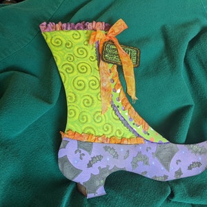 Witch's Boot Decor Pattern