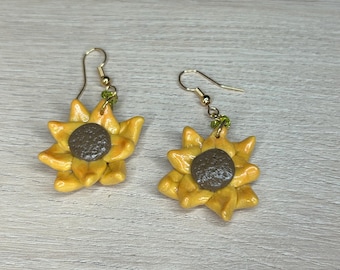 Orecchini di girasole fatti a mano - Gioielli di fiori in argilla