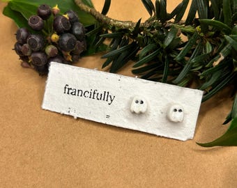 Orecchini a bottone fantasma fosforescenti - Gioielli leggeri in pasta polimerica per Halloween, perfetti per la stagione spettrale