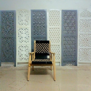 Handcrafted Wooden Lounge Chair – Modern Rope Weave Design