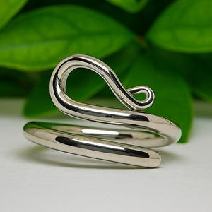 Sterling Silver Minimalist Wave Ring: Beach Jewelry