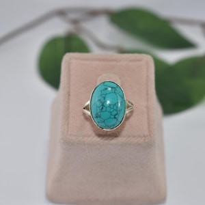 Turquoise Silver Ring, Dainty Ring, 925 Sterling Silver Ring, Natural Turquoise Ring, Bohemian Jewelry, Statement Ring, December Birthstone