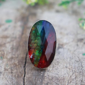 Bague en argent avec pierres précieuses ammolite arc-en-ciel, bague cadeau d&#39;anniversaire, anneau fendu, bague en argent sterling, bague cadeau de Pâques, ammolite naturelle