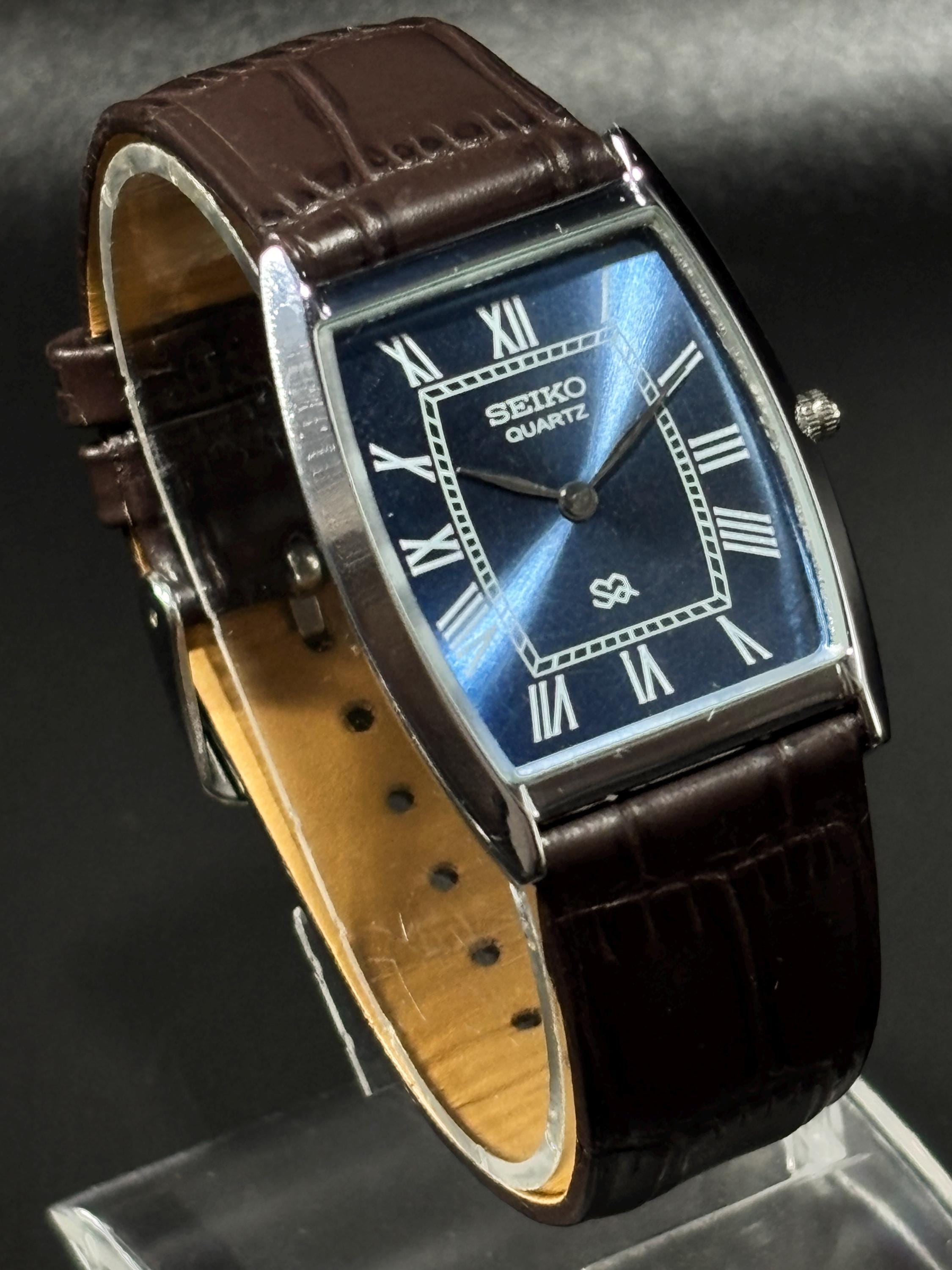 希少なヴィンテージセイコースリムタンククォーツメンズ腕時計