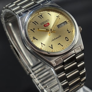 Seiko 5 Men&#39;s Automatic Wrist Watch Day/ Date Japan made ,Serviced Watch Cal 7009/17J