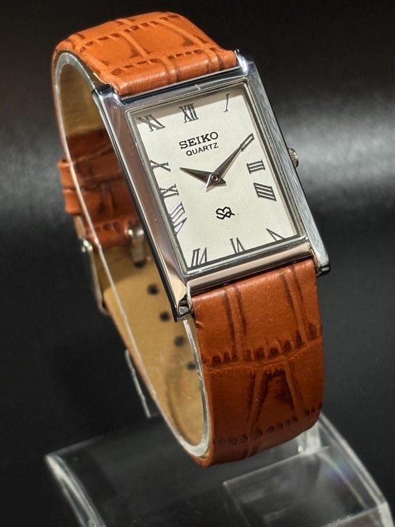 Vintage Seiko Tank Watch: Slim Quartz, White Dial, Leather Strap