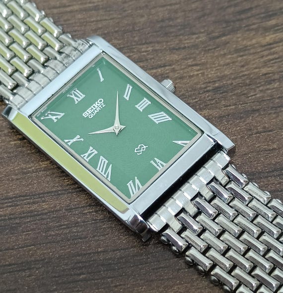 Vintage Seiko Unisex Slim Stainless Watch RARE Vintage Seiko Slim Tonneau Tank Quartz Men main image 4