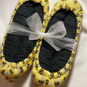 Bees Super Puffy Ice Skate Soakers Blade Covers Size Large (Add&#39;l Sizes Available)