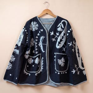 Veste Suzani faite main | Manteau brodé de fleurs | Gilet ethnique indien | Cape pour les festivals d'été