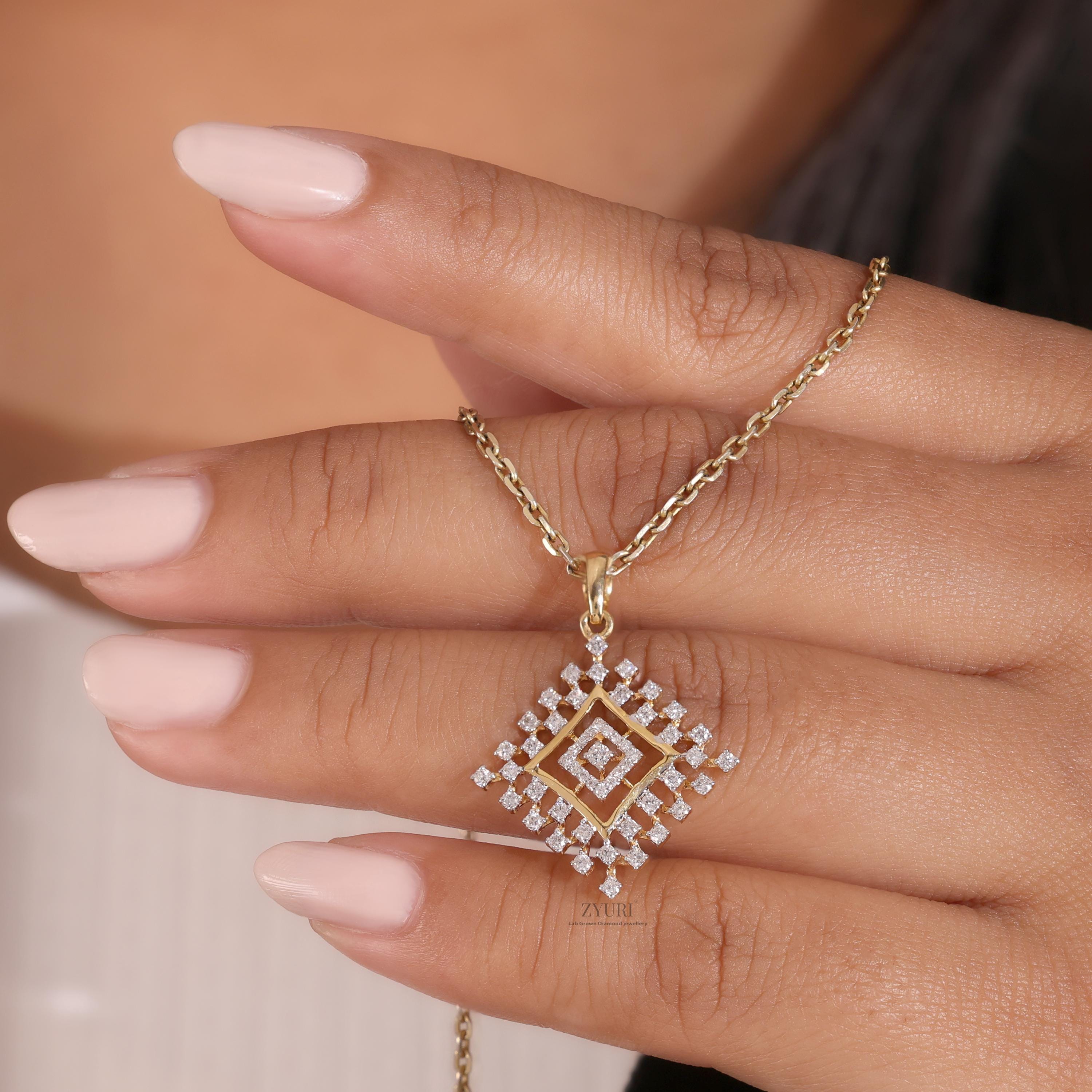 Lab Grown Diamond Pendant Necklace in 14k Gold, Statement Chain