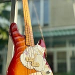 Basses