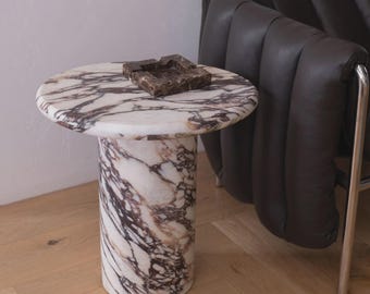 Handmade Round Calacatta Marble Coffee Table | With Round Design Leg | Natural Stone | (Customisable)