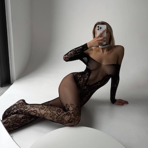 Czarny kombinezon jednoczęściowy z siateczki, bielizna z siateczki, seksowny, prześwitujący kombinezon Rave Stripper, prezent
